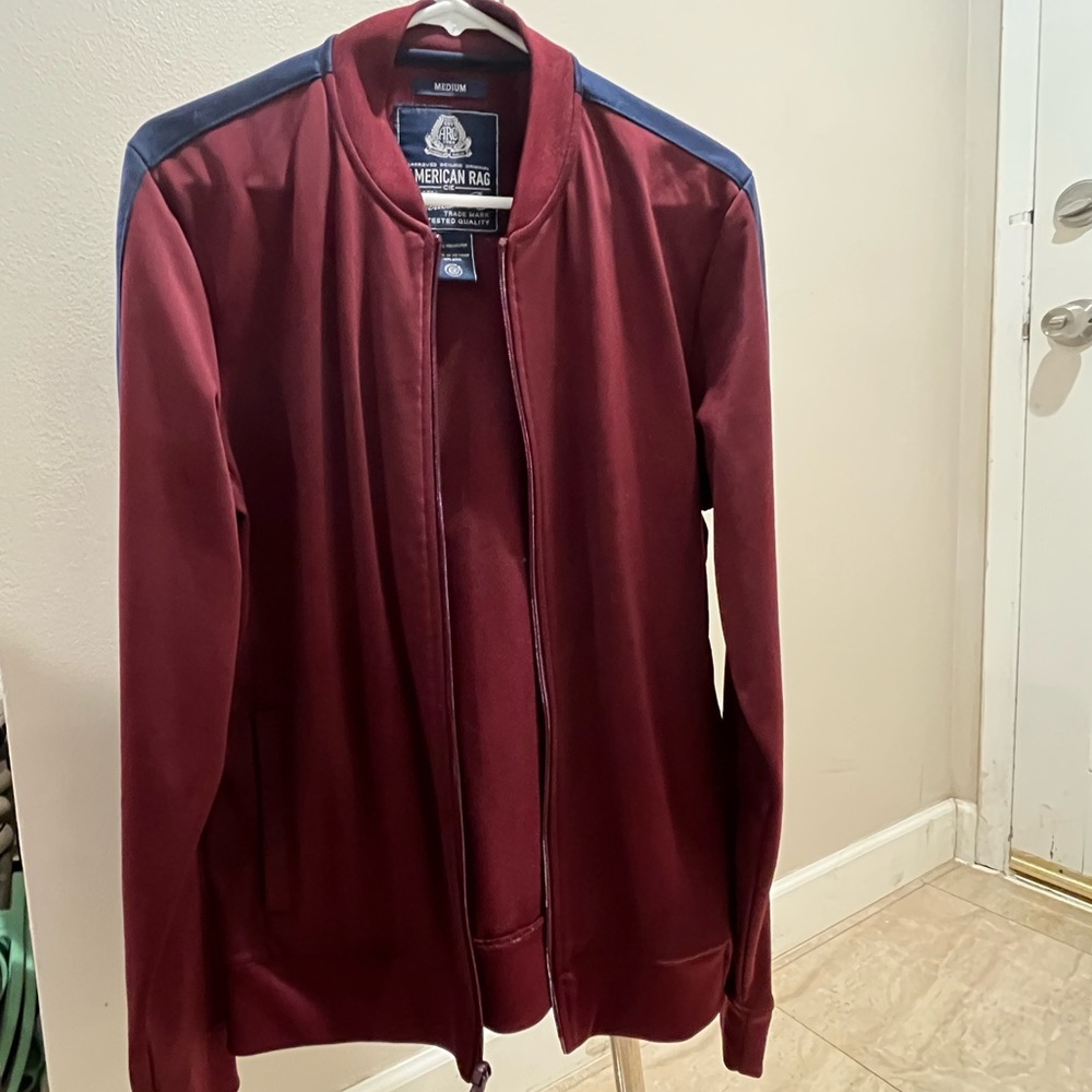 Light bomber jacket